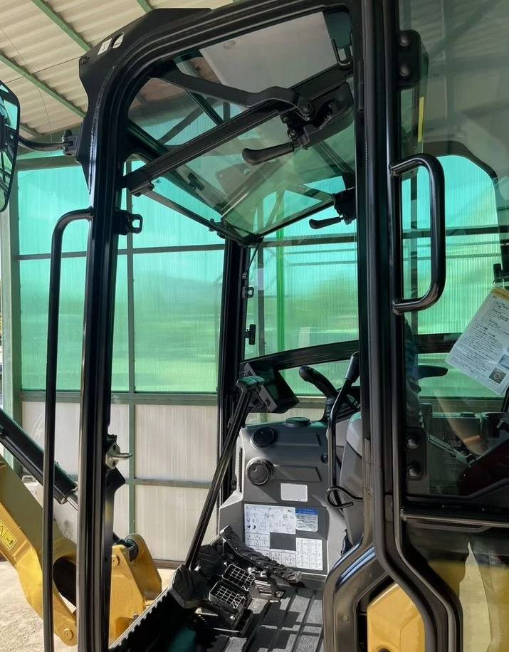 Мини-экскаватор Cat302