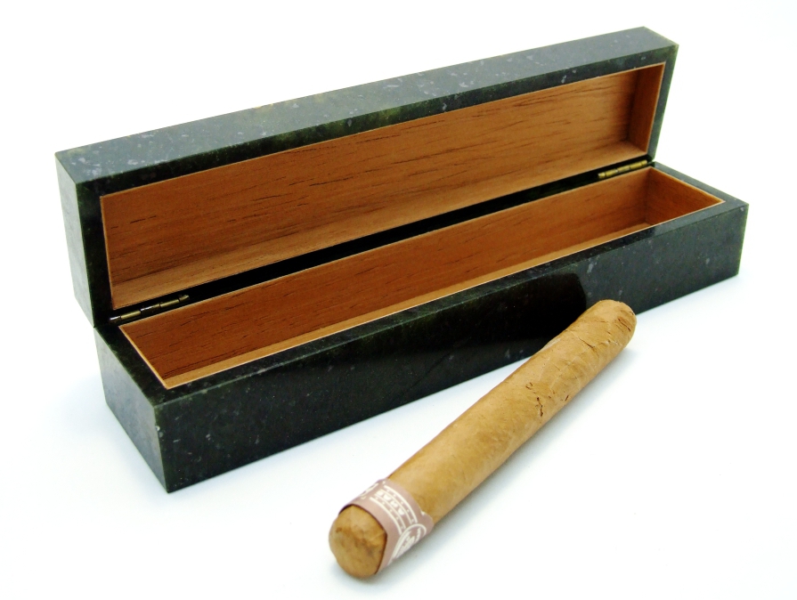 Футляр - Хьюмидор (Humidor) для сигары. Тигровое Железо.